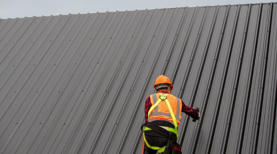 Expert Emergency Roof Repairs services in Lacon, IL